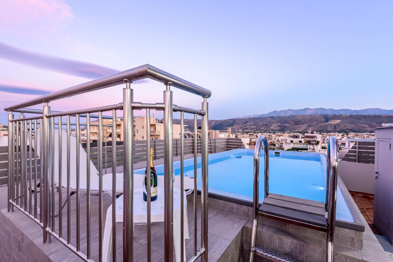 Luxury Villa In City Center With Rooftop Swimming Pool ハニア エクステリア 写真