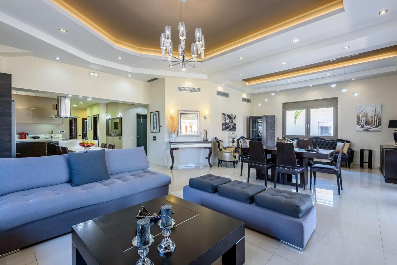 Luxury Villa In City Center With Rooftop Swimming Pool ハニア エクステリア 写真